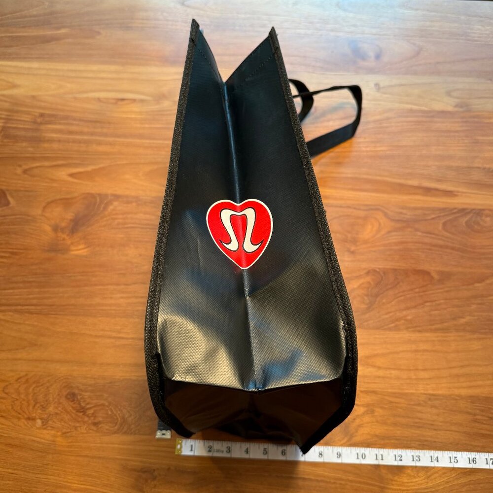 Lululemon Reusable Bag Mantra Large - Picture 5 of 5